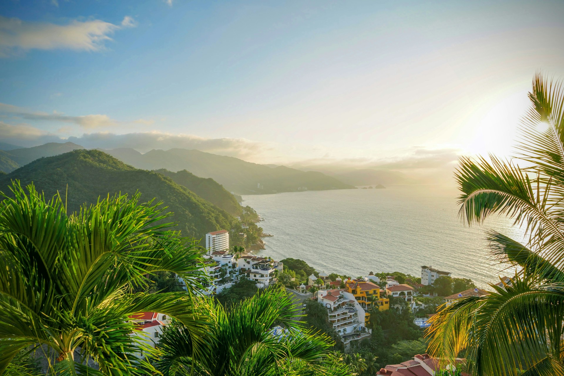 puerto_vallarta_chris-mcqueen-f60ysZEQgR8-unsplash